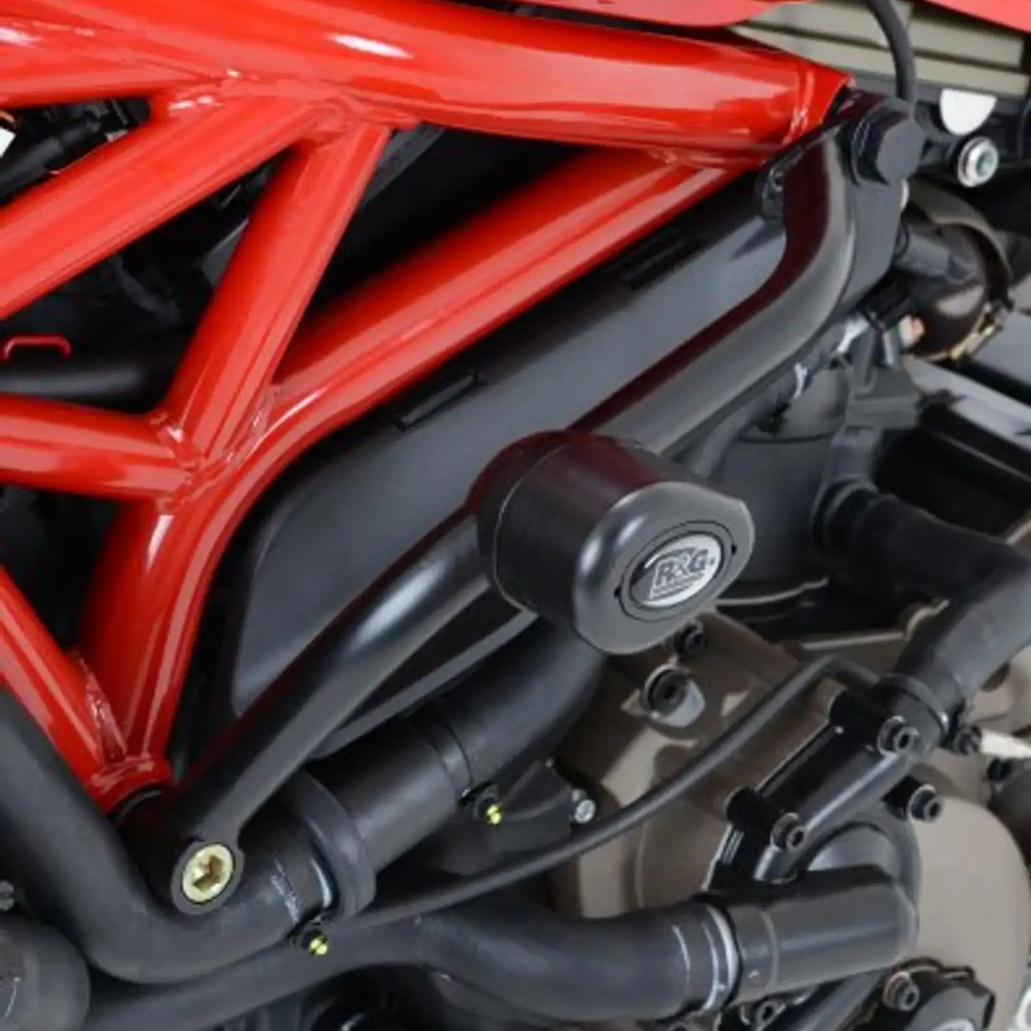 Ducati monster 821 crash protection clearance