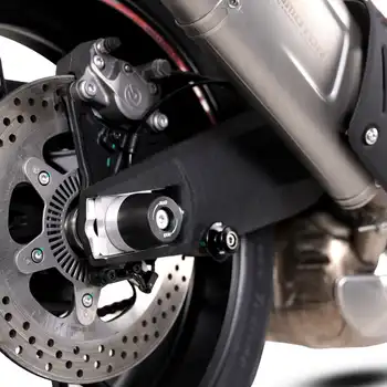 APEX Swingarm Protectors for the QJMOTOR SRK 800 '25-, SRK 800 RR '25- & SRT 900 S '25-