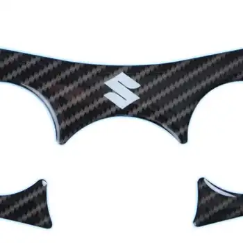 Red Dynamic Carbon Fibre Yoke Pad for the Suzuki GSR750 '11-'16
