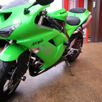 All Aluminum Racing Radiator For 2006-2007 Kawasaki Ninja ZX-10R ZX10R – 1-Year Warranty