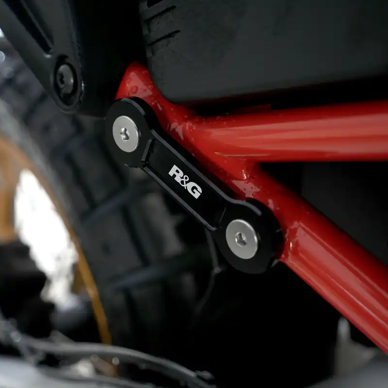 Rear Foot Rest Blanking Plates for the Aprilia Tuareg 660 '22- & Tuareg 660 Rally '25- (Pair)