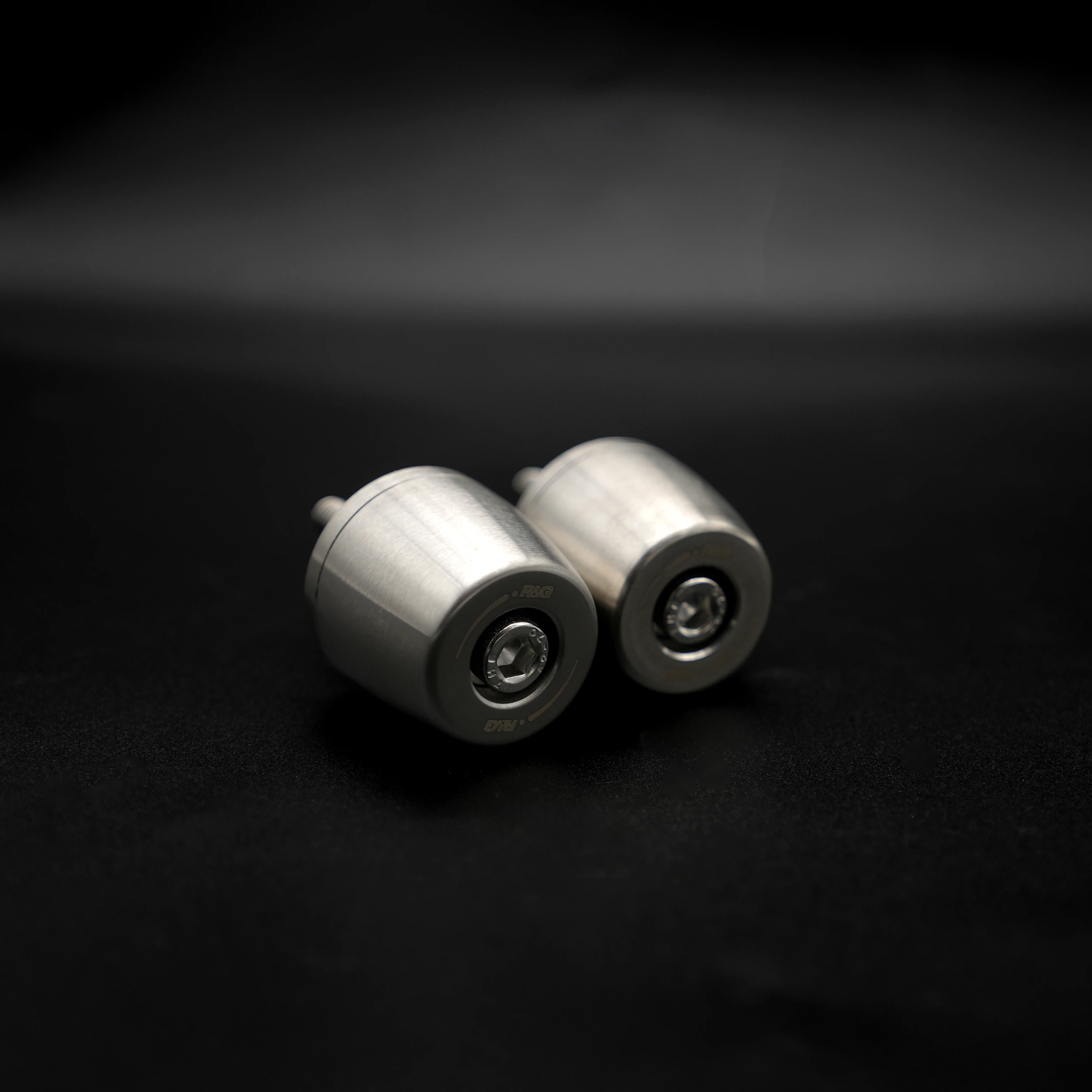APEX Stainless Steel Bar Ends for Yamaha MT-07 '25-, YZF-R9 '25-,YZF-R1M '15-, YZF-R1 '15-, R7 '22- & Honda CMX1100 Rebel '21-, CMX1100 Rebel DCT '21-, CMX1100T Rebel '23-, CMX1100R Rebel DCT '23-