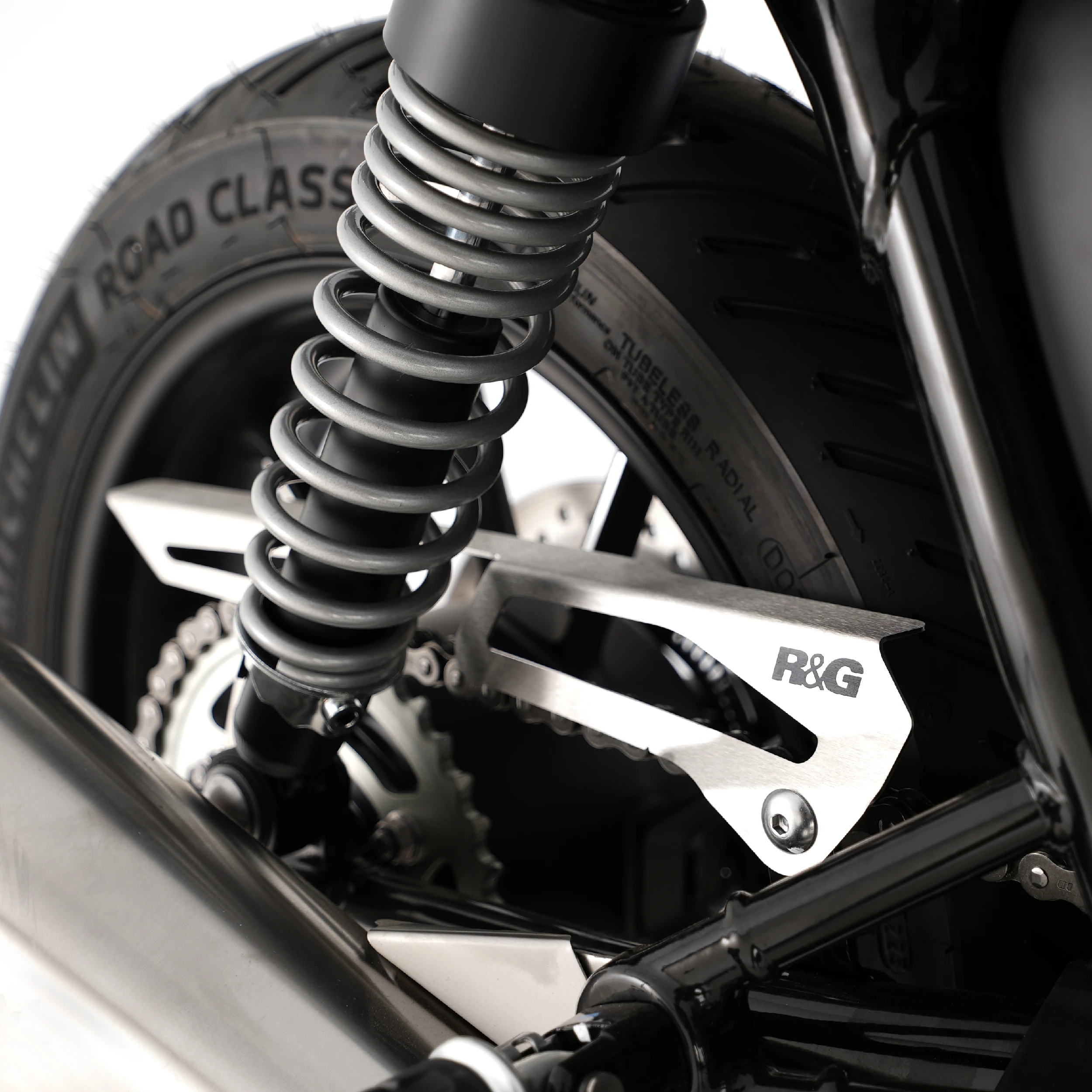 Chain Guard for Triumph Street Twin '16-, Street Cup '17-, Triumph Bonneville T-120 '16- & Speed Twin 900 '22- models.