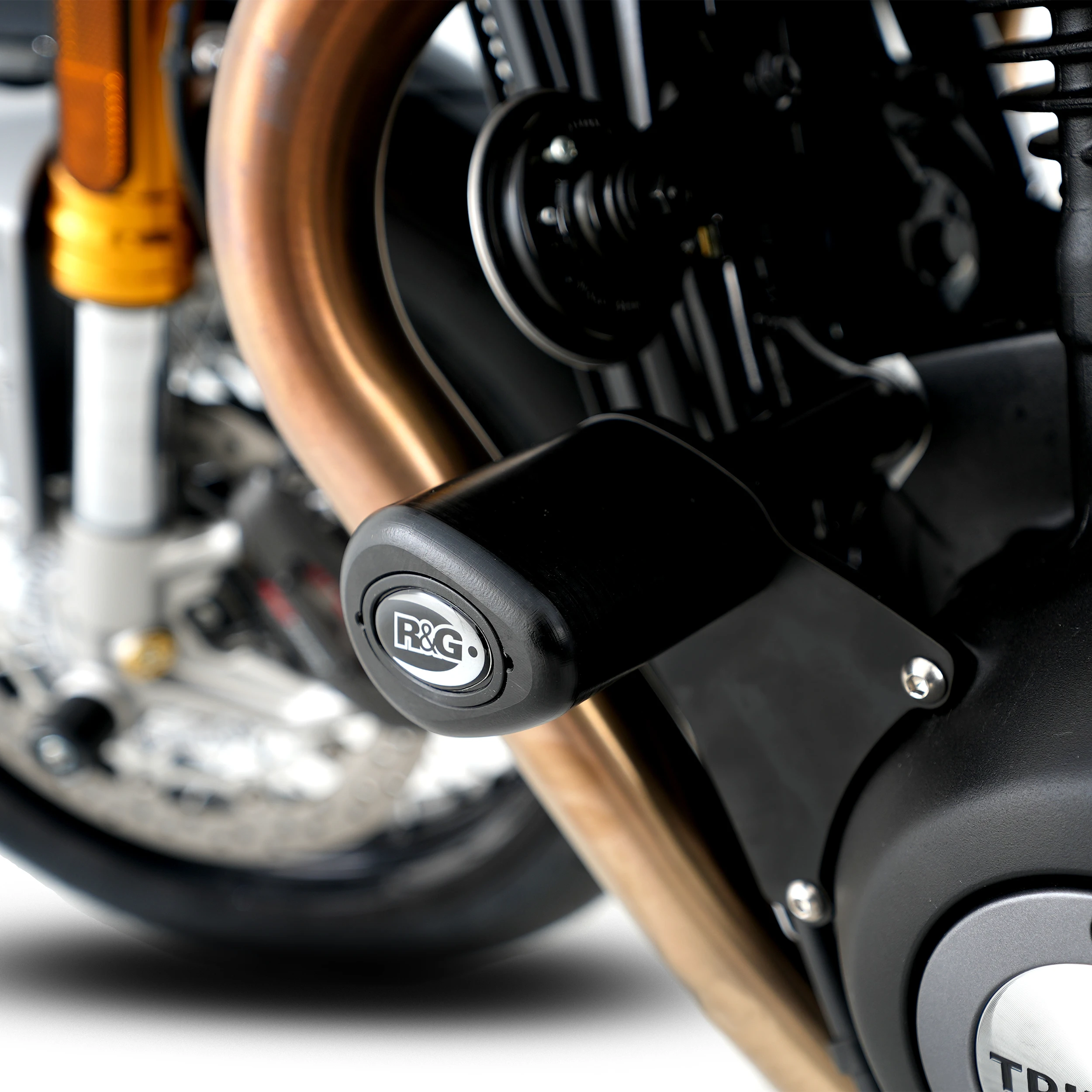 Crash Protectors - Aero Style for Triumph Street Twin, Triumph Thruxton 1200/R '16-'18, Bonneville T100 '17-, Speed Twin '21- & Speed Twin 900 '22- models