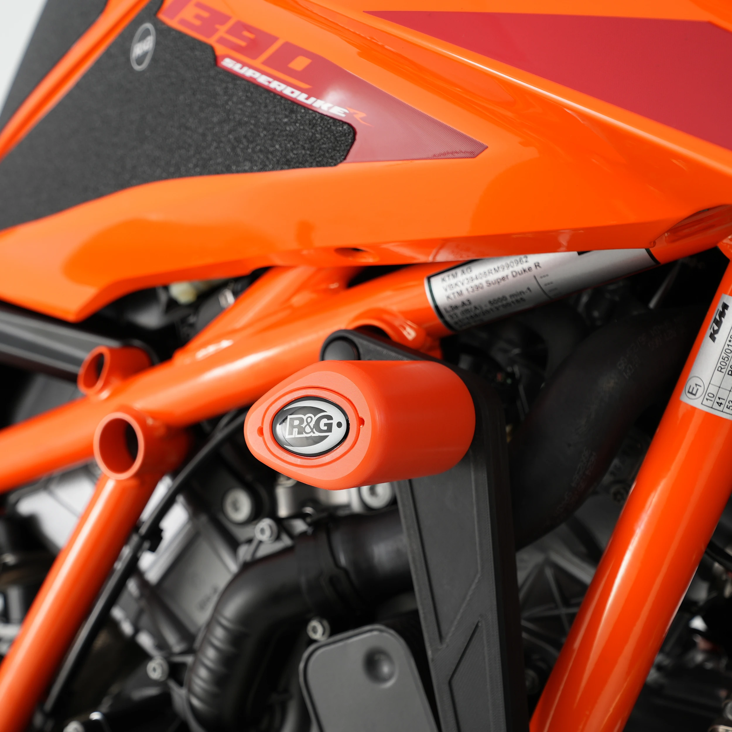 Crash Protectors - Aero Style for KTM 1390 Super Duke R (Evo) 2024 