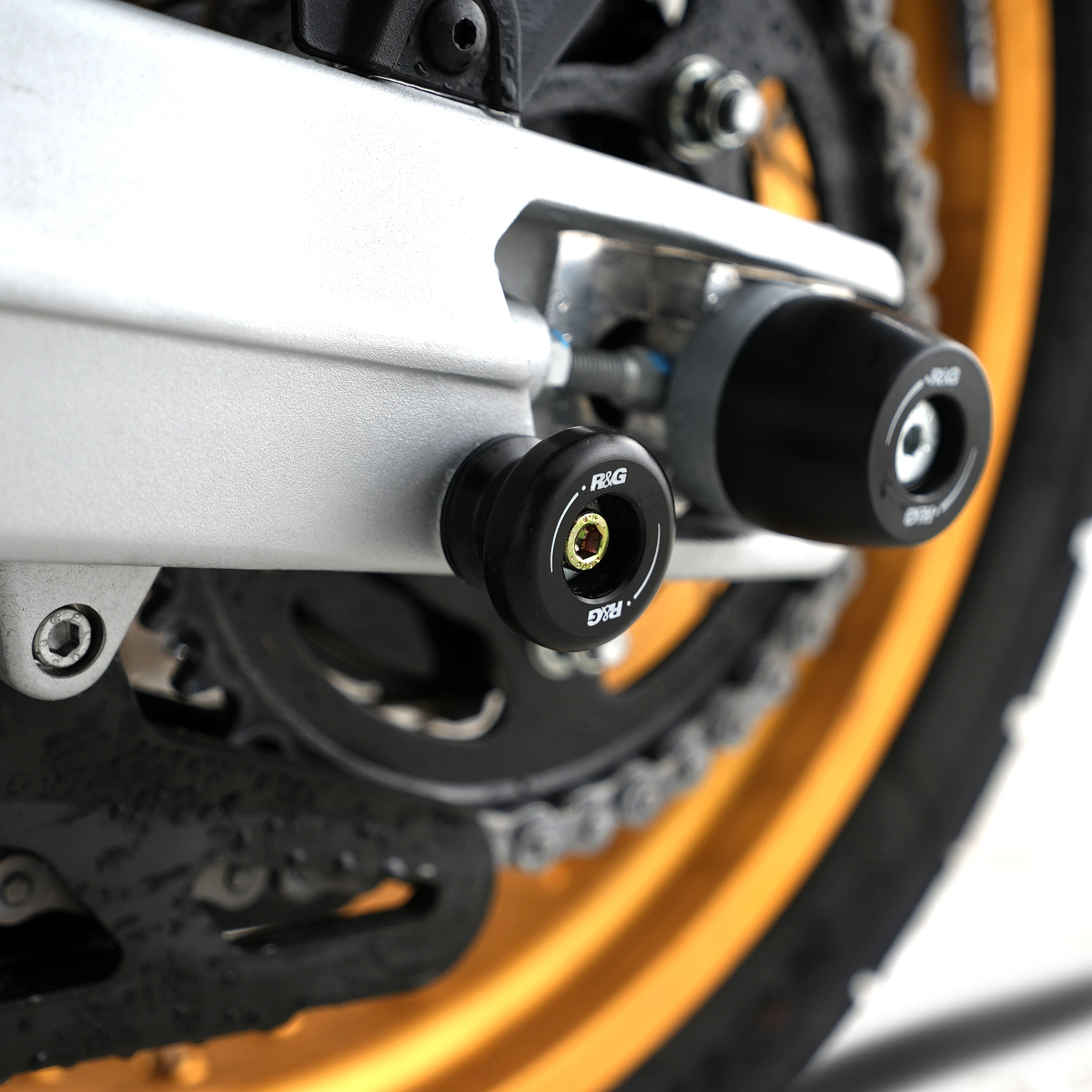 Cotton Reels for Ducati Panigale 959 '16-, Aprilia RS660 '21-, RS660 Factory '25-,Tuono 660 '21- '24,Tuareg 660 '22-,Tuareg 660 Rally '25-, Yamaha 700 Tenere '25-,Tracer 7(GT) '25-,Tenere World Rally(T7) '23-,YZF-R125 '19-,Yamaha MT-125 '20- & Bucci 