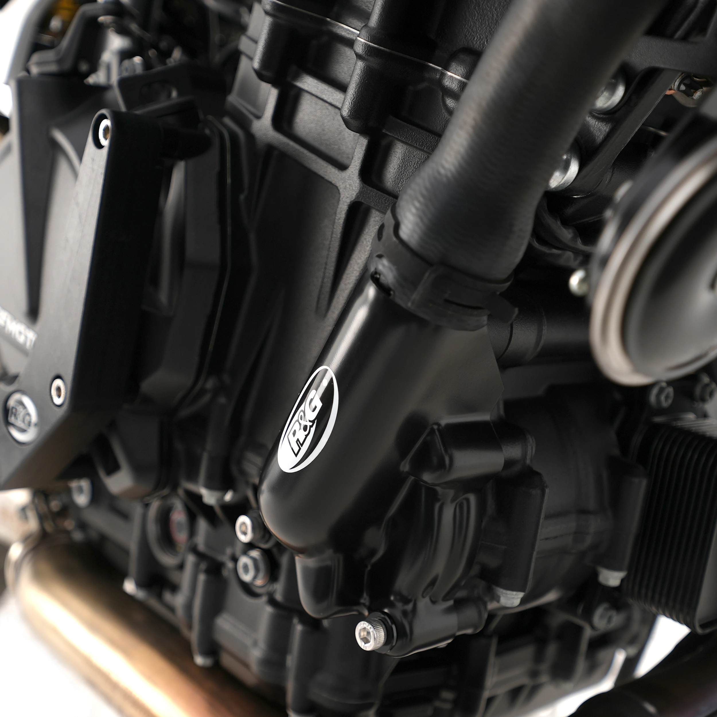 Engine Case Covers for KTM 790 Duke '18-'23, 890 Duke R '20- '24, 890 SMT '23- '24 & CFMoto 800NK '23- (RHS - Water Pump)
