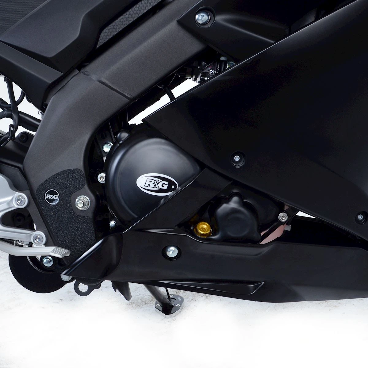 Engine Case Cover for Yamaha YZF-R125 ’19-, R15 V4 ’22-, R15M ’25- (RHS)