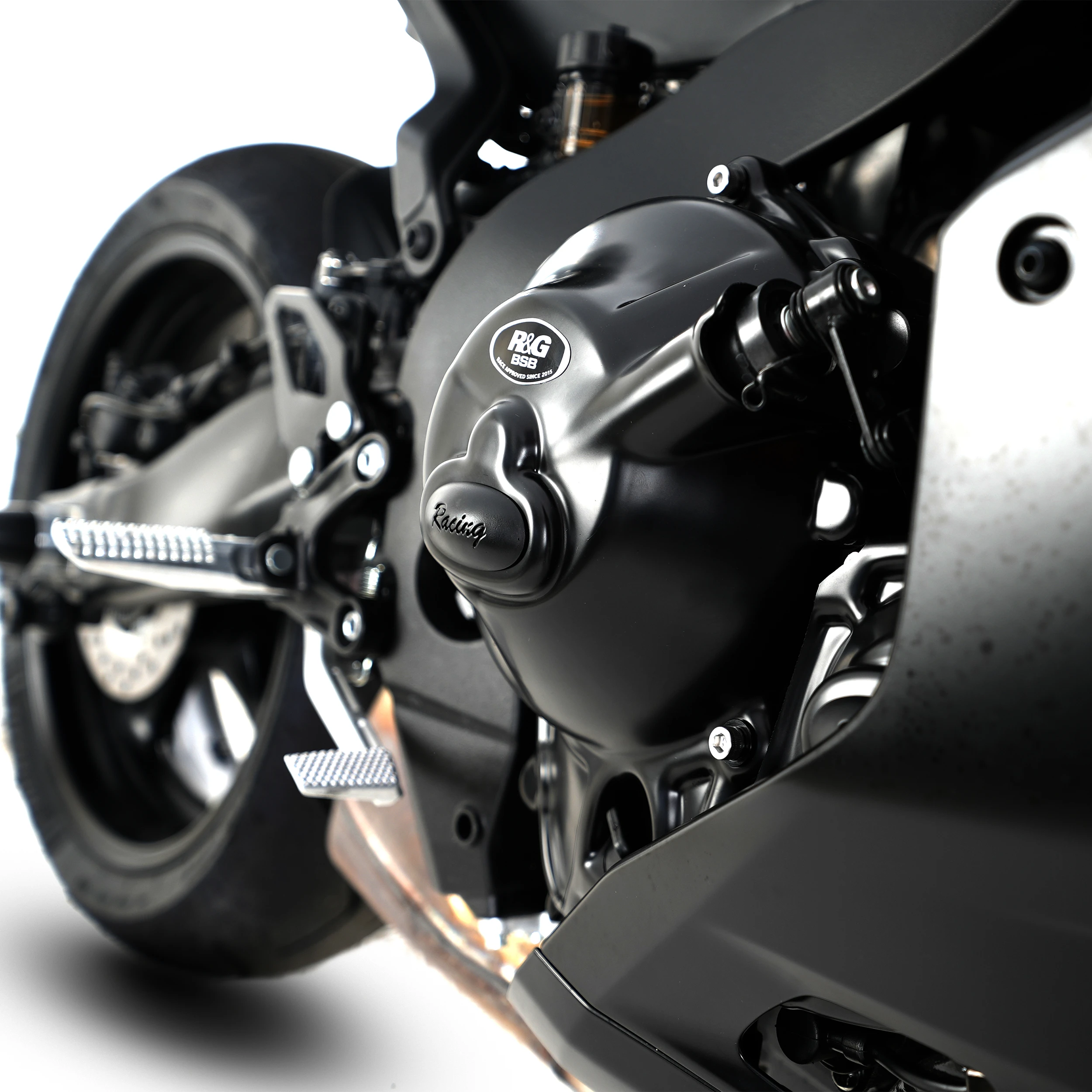 Engine Case Cover for Yamaha YZF-R9 '25-, XSR900 '22- '24/ XSR900 GP '24-/ MT-09 (SP) ’21-, Tracer 9 (GT) ’21- '24, Tracer 9 GT Plus '25-(does not fit the Y-AMT) and XSR900 ’22- '24