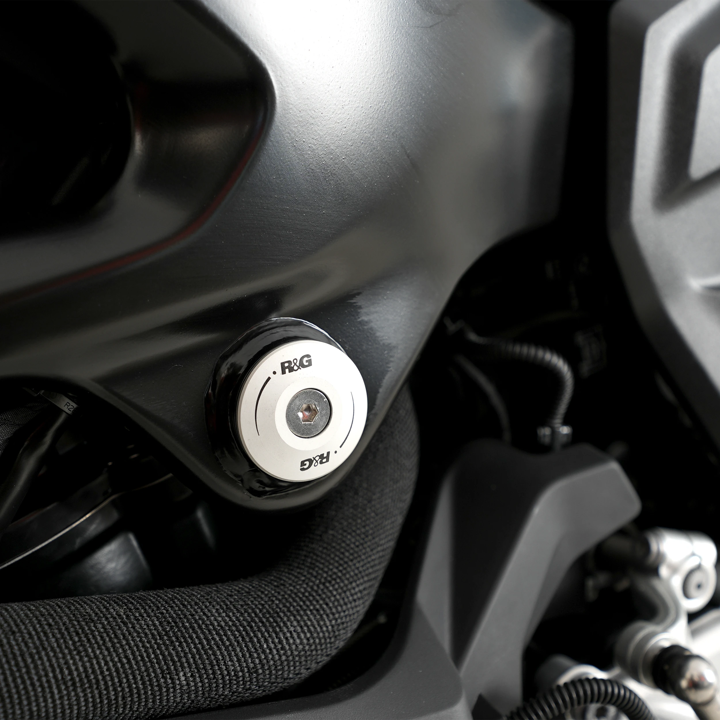Frame Plug for BMW F850GS '22-/ F900R '20-/ F850GSA 19-, F900GS '24- (LHS)