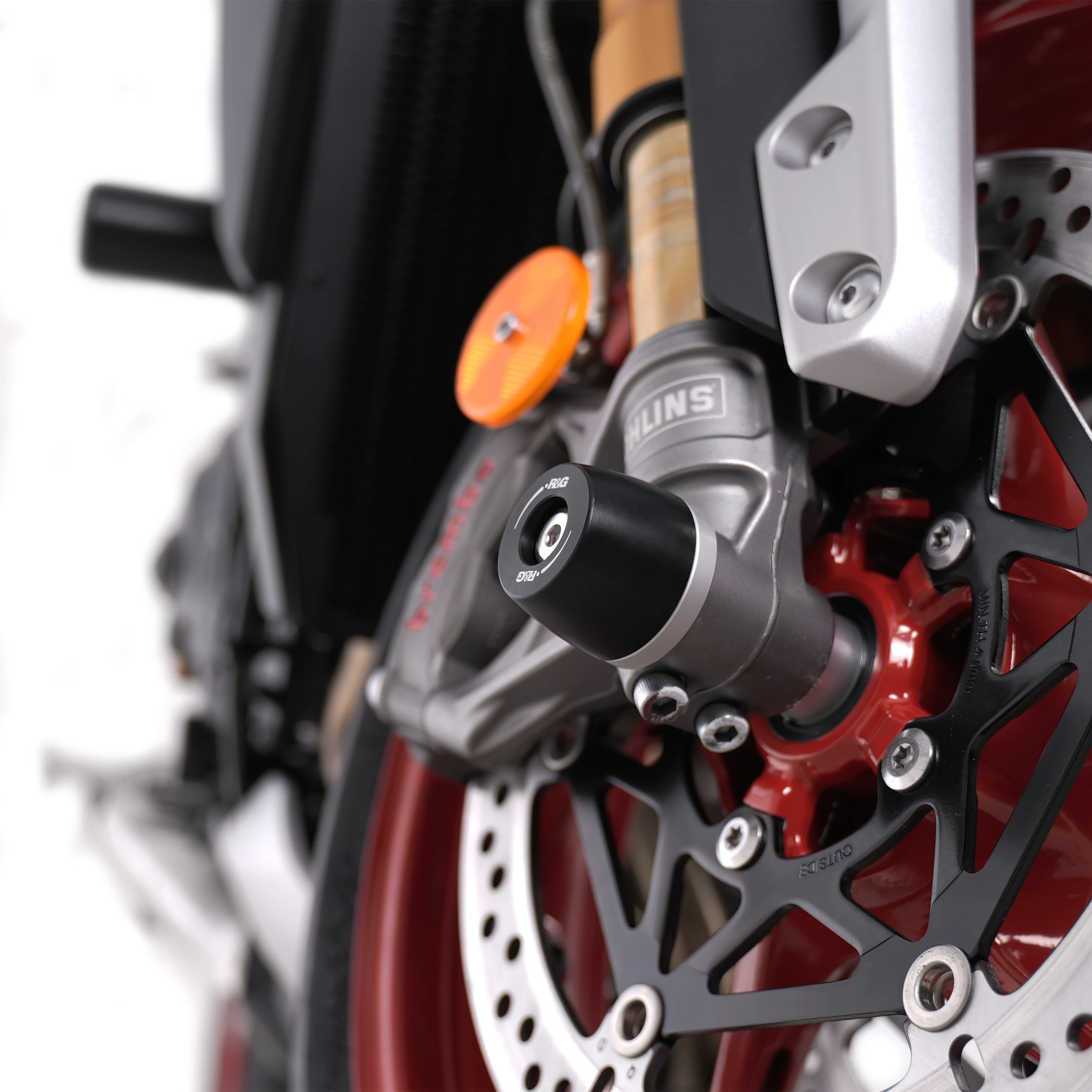 APEX Fork Protectors for  Triumph Trident 660 '21-, Trident 800 '26-, Street Triple 765 R '23-,  Street Triple 765 RS '23-, Street Triple 765 RX '26-, Street Triple 765 Moto 2 Edition '23- & Tiger Sport 660 '22-