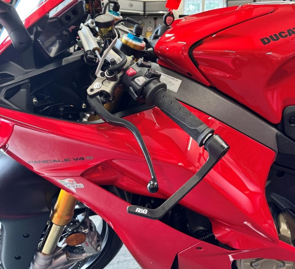 R&G Interlock Clutch Lever Guard (18-22mm Expander) 