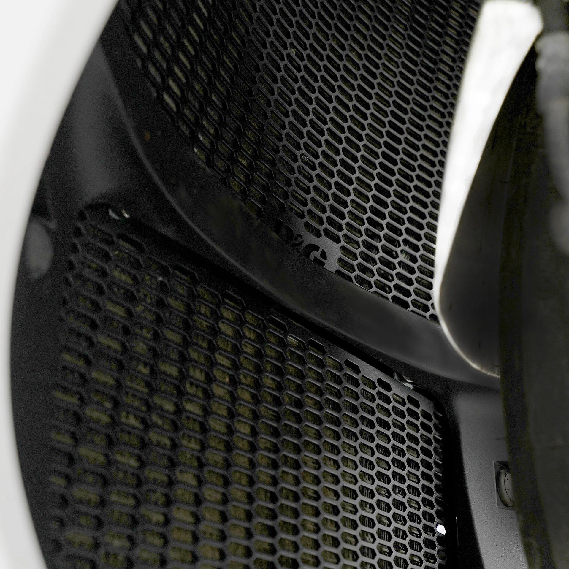PRO Radiator Guard for Suzuki Hayabusa '08- & B-KING