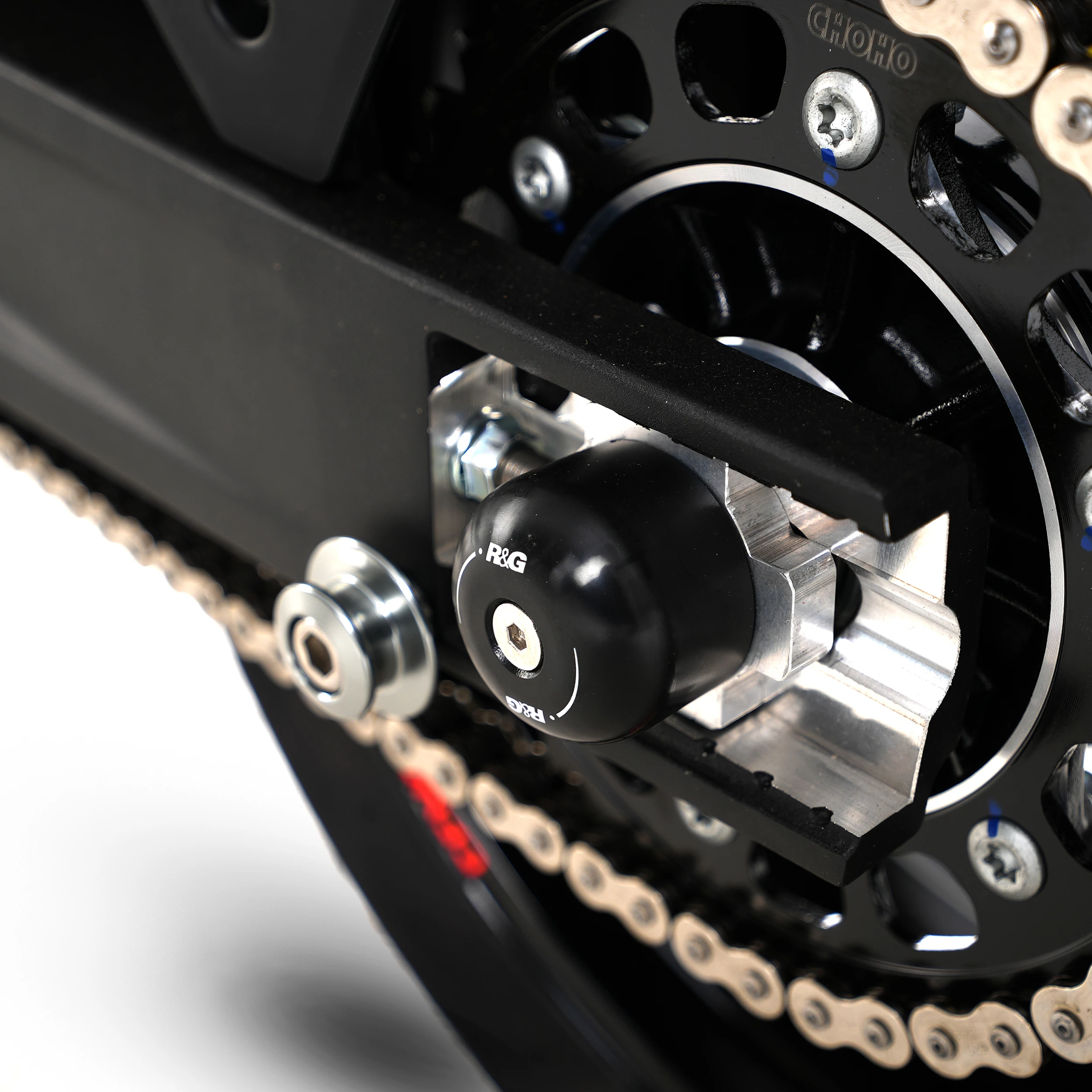 Swingarm Protectors for the KTM 790 Duke '18-, 790 Adventure '19-, 890 Duke R '20- '24, 890 Adventure '20-'22, 1290 Super Adventure (R) '21- '24 & 890 SMT '23- '24, CFMoto 800MT Sport / Touring / Explore '22-& 800NK '23-