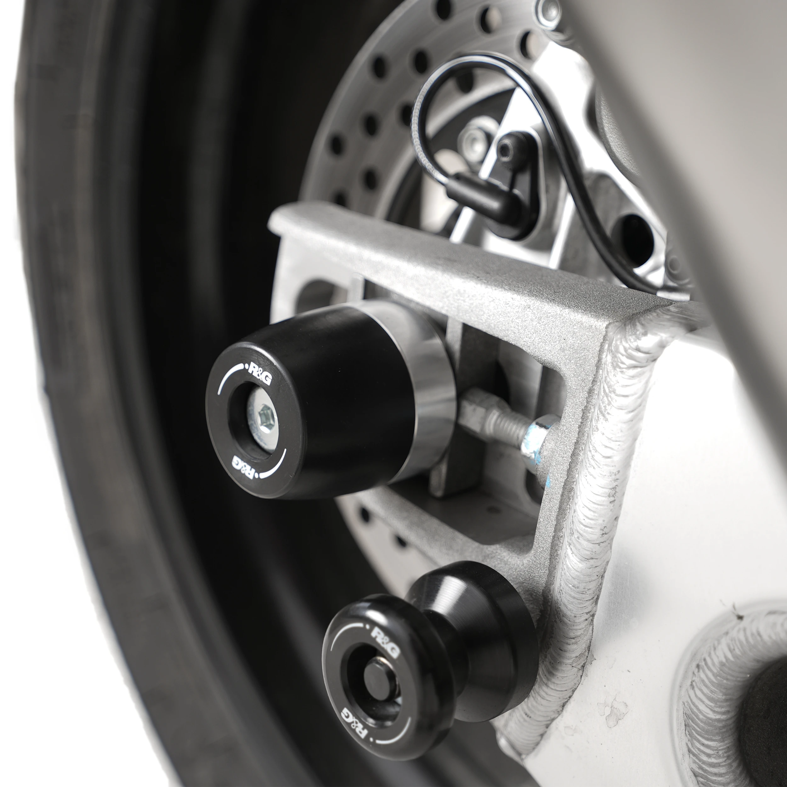 APEX Swingarm Protectors for the Aprilia Tuono V4 1100/Factory '25-
