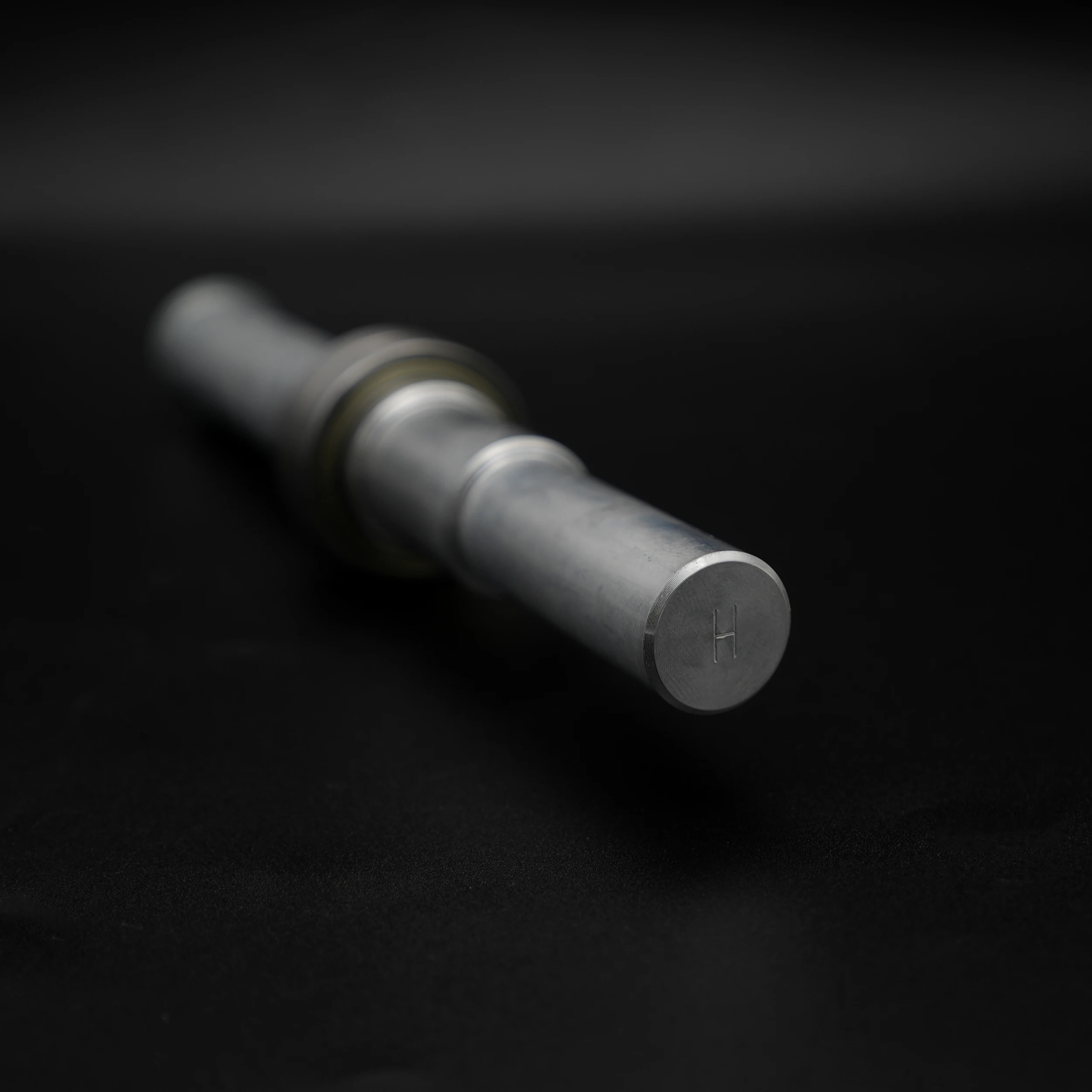 R&G Workshop Paddock Stand Pin - 25.8mm/21.7mm