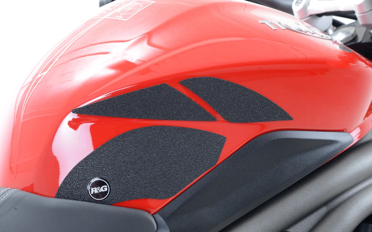 R&G Tank Traction Grip for Triumph Speed Triple 1050 '11- & Speed Triple S/R '16-
