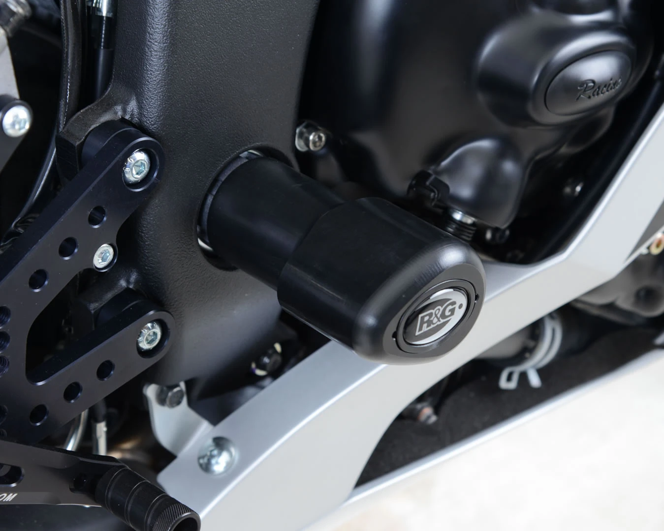 Crash Protectors - Aero Style for YZF-R6 '06- (Lower)