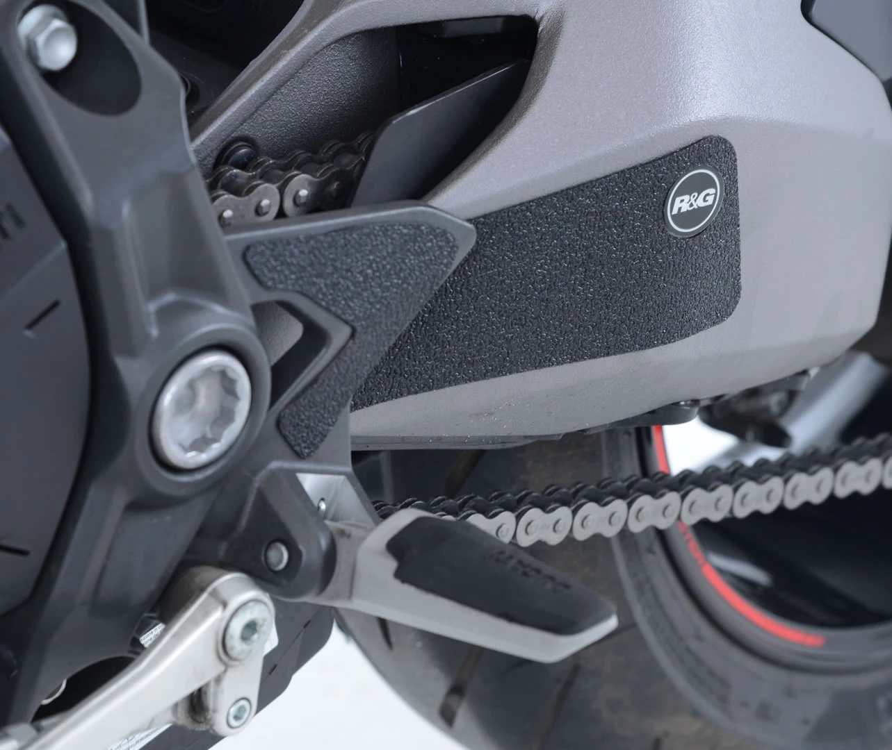 R&G Boot Guard Kit for Ducati Monster 1200S '17-