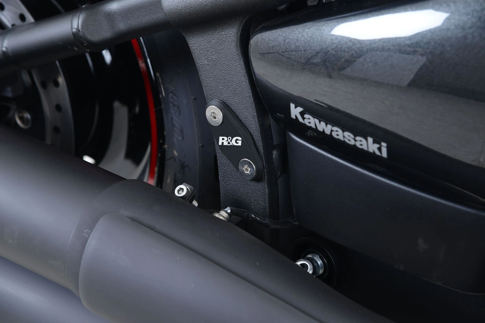 Rear Foot Rest Blanking Plates for Kawasaki Vulcan VN900 Custom '07- VN900 Classic '06- and VN900 Classic LT '11-