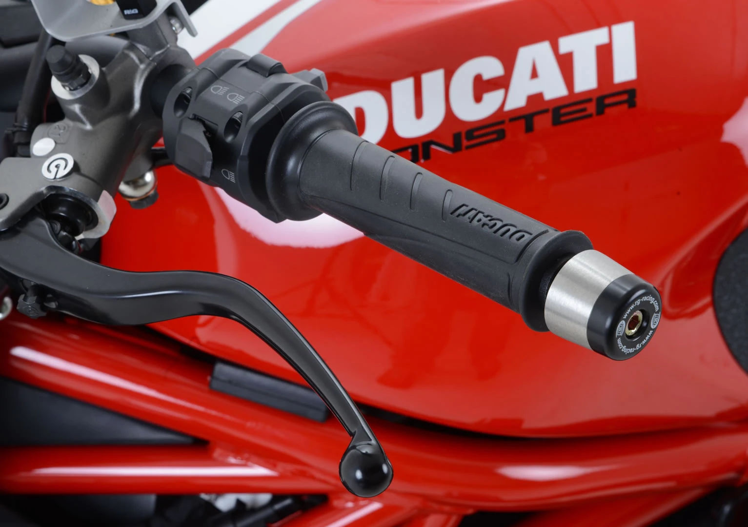 Bar End Sliders for the Ducati DesertX '22- '24, Ducati Monster 1200R '16-, Monster 1200S '17-, Supersport (S) '17-'20, Supersport 950 '21- & Monster 950 (+) '21- & Monster 937 (+) '21-