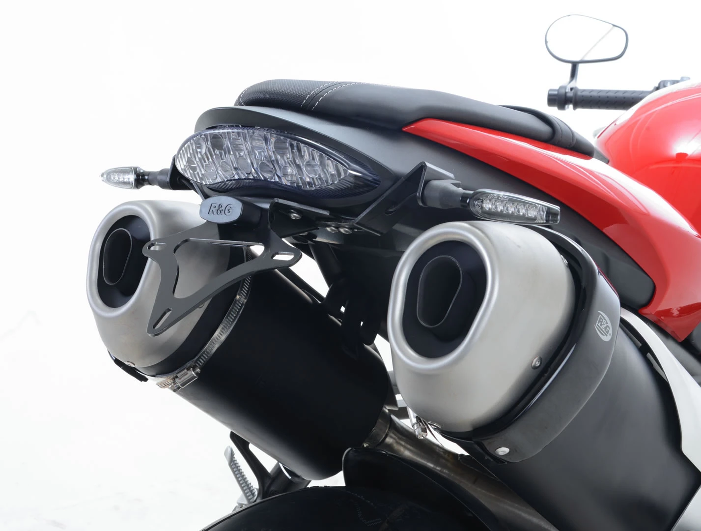 Tail Tidy for the Triumph Speed Triple S '16- / Speed Triple R '16-'17 (not compatible with Arrow exhausts - please see LP0253BK)